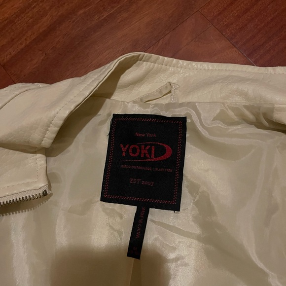 Y2K Pale Yellow Leather Vest from 2003!!! Size M but fits Small - Picture 4 of 4